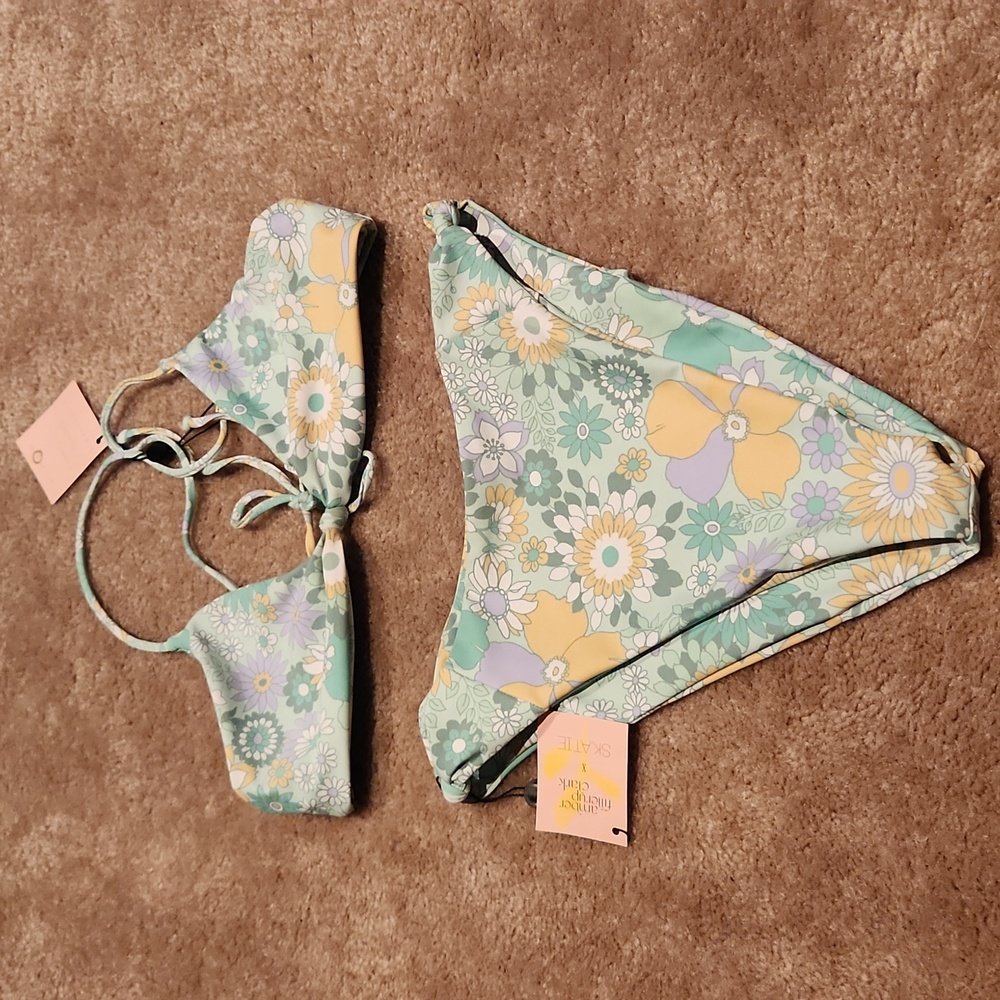 Skatie swimsuit haleiwa print